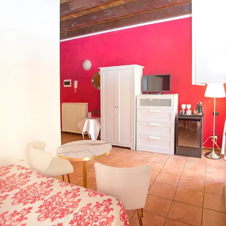 بيت ضيافة Veronetta House فيرونا