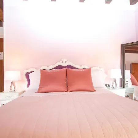 Veronetta House Гостьовий будинок Верона