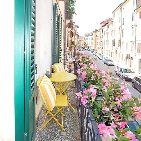 Гостьовий будинок Veronetta House Верона