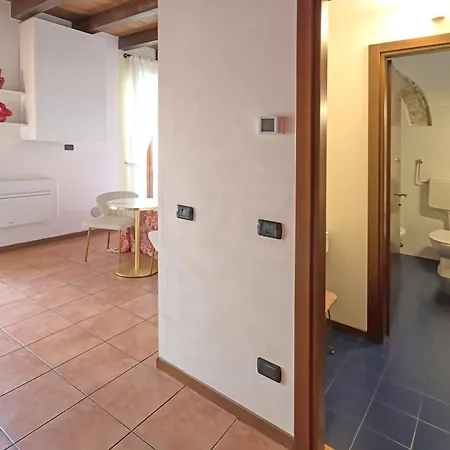 Veronetta House