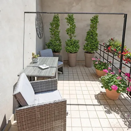 Veronetta House 3*